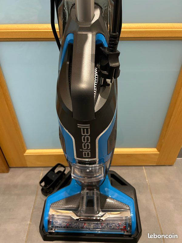 Aspirateur balai Bissel Crosswave état neuf (image 1)