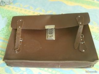 Cartable écoliers années 70 (image 1)