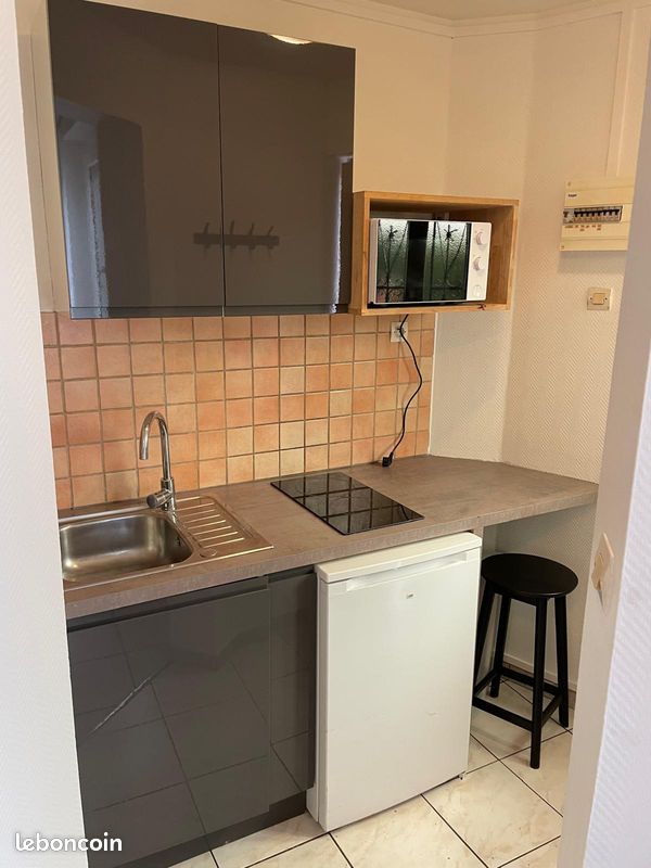 Appartement 1 pièce 30 m² · à Saint-Amand-les-Eaux · 30 m² · 450 €/mois