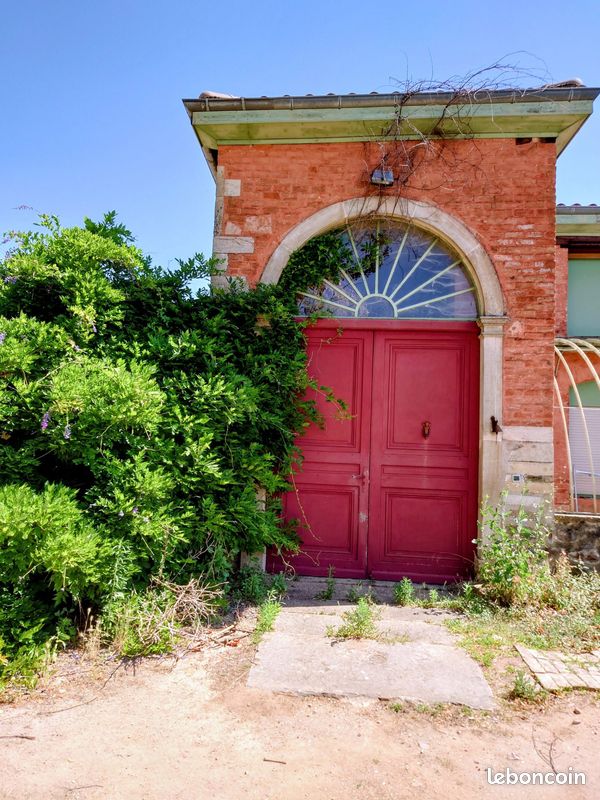 Maison 7 pièces 197 m² · à Fleurie · 197 m² · 630 000 €