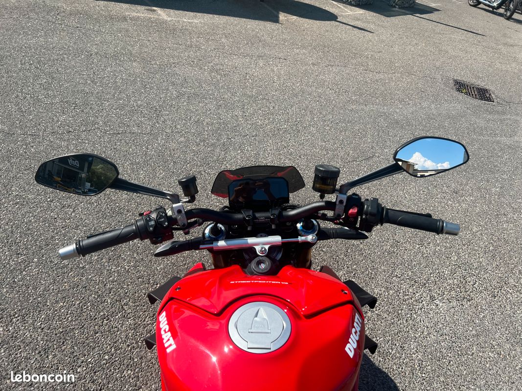 Ducati Streetfighter V4S (image 4)