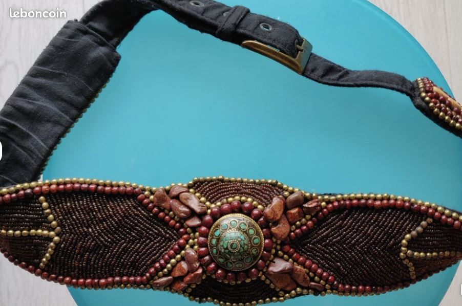 Belle ceinture pierres et perles (image 2)