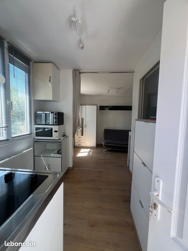 Appartement 1 pièce 20 m² · à Orsay · 20 m² · 700 €/mois