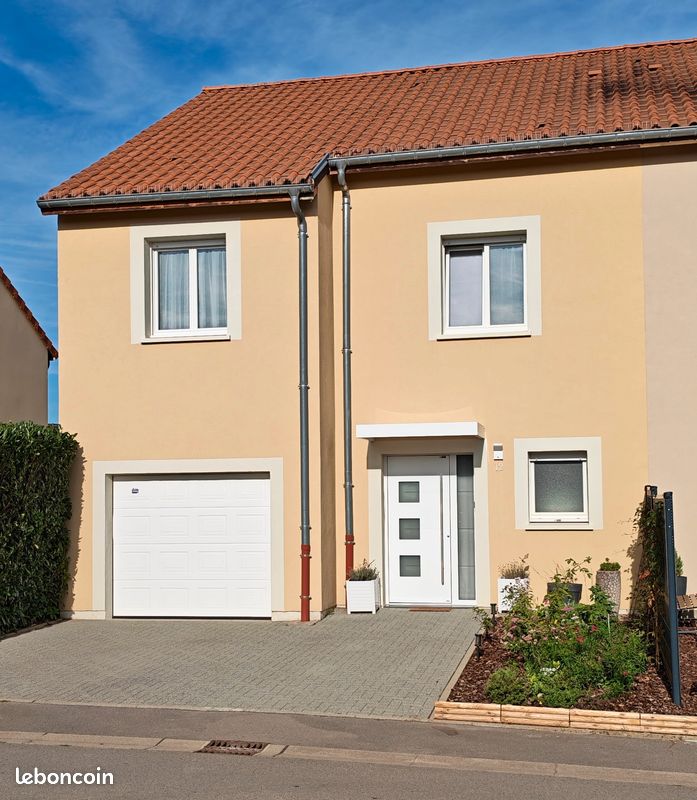 Maison 4 pièces 129 m² · à Rodemack · 128,5 m² · 425 000 €