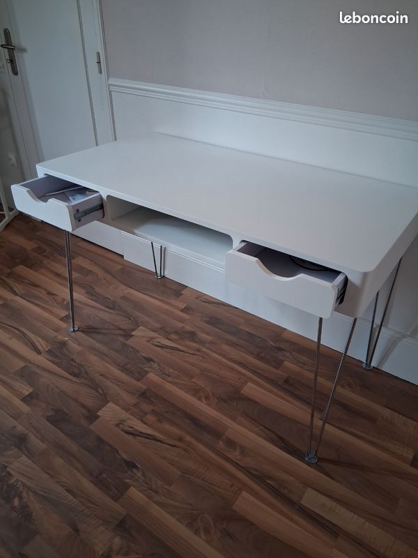 Lits + bureau (image 2)