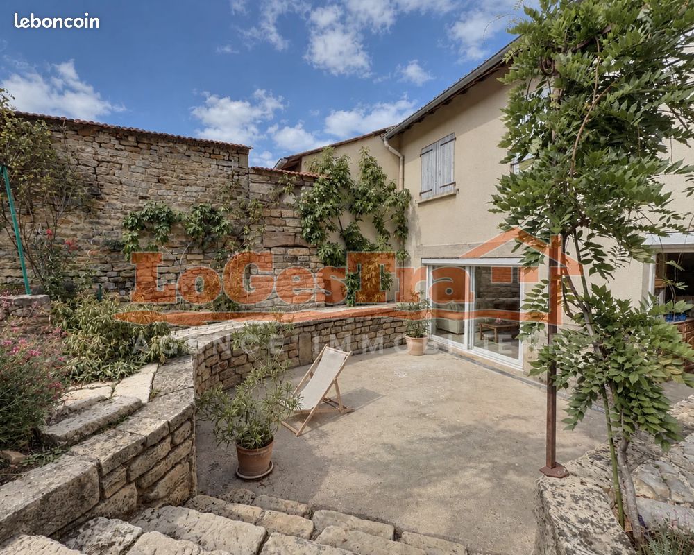 Maison 6 pièces 175 m² · à Saint-Ouen-lès-Parey · 175 m² · 168 000 €