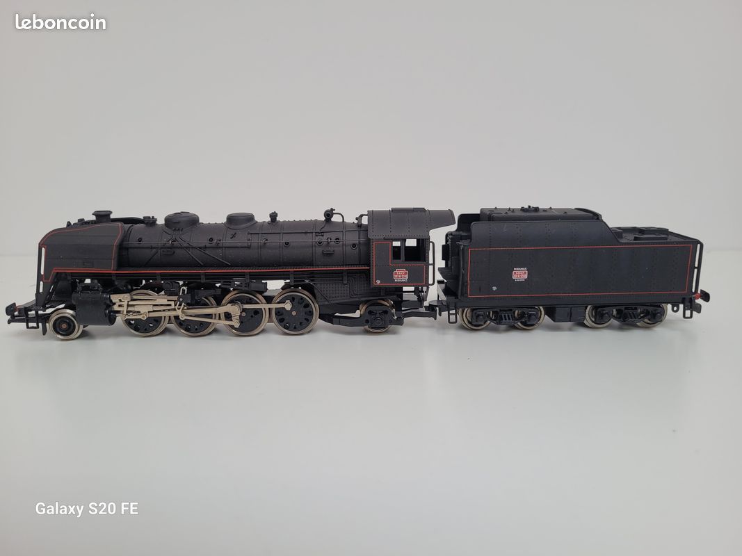 Train wagon N° 8273 Locomotive à vapeur 141 R 1246 dépot de Miramas Jouef Ho (image 5)