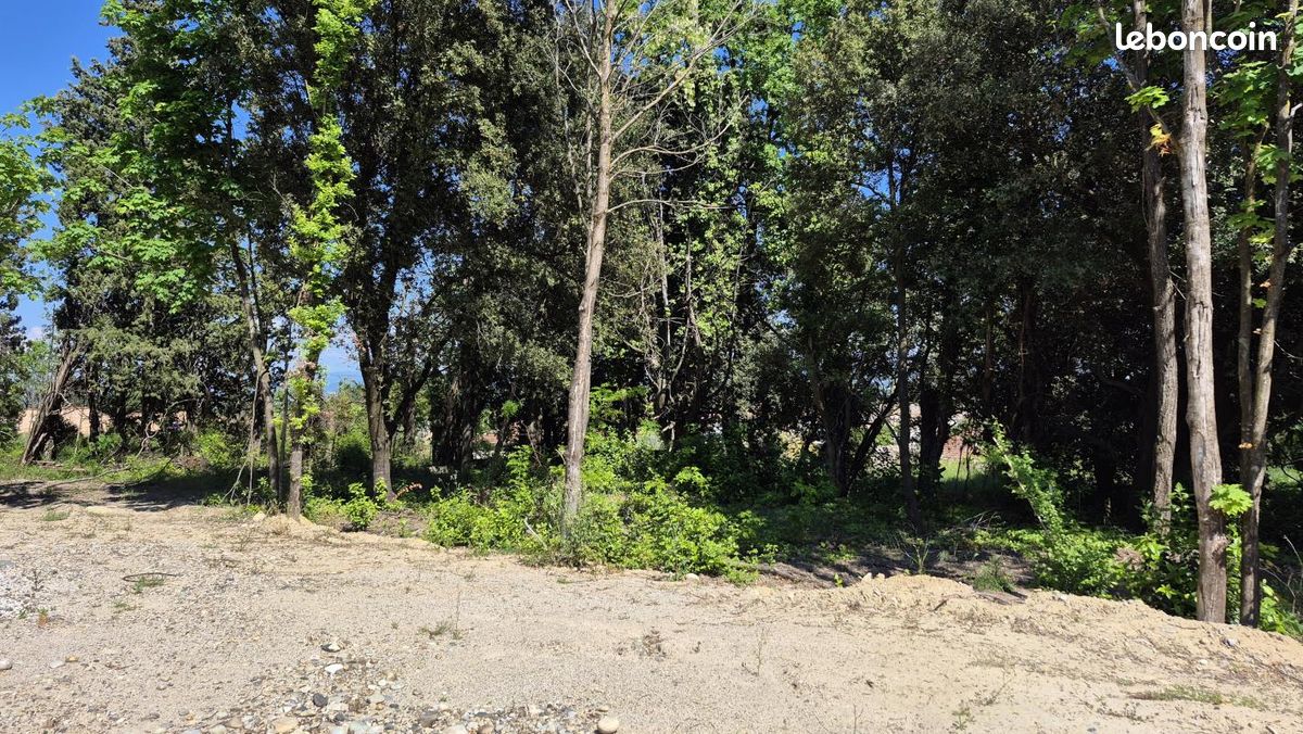 Terrain 688 m² Bourg Saint Andeol · à Bourg-Saint-Andéol · 85 000 €