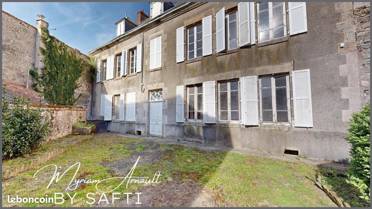 Maison 9 pièces 190 m² · à Dun-le-Palestel · 190 m² · 85 000 €