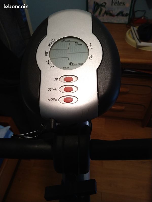 Vend vélo d'appartement (image 3)