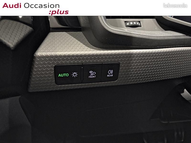 Audi A1 Sportback 30 TFSI 116ch S line S tronic 7 (image 18)