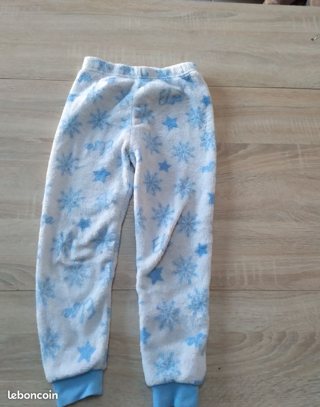 Pyjama la reine des neiges Vêtements