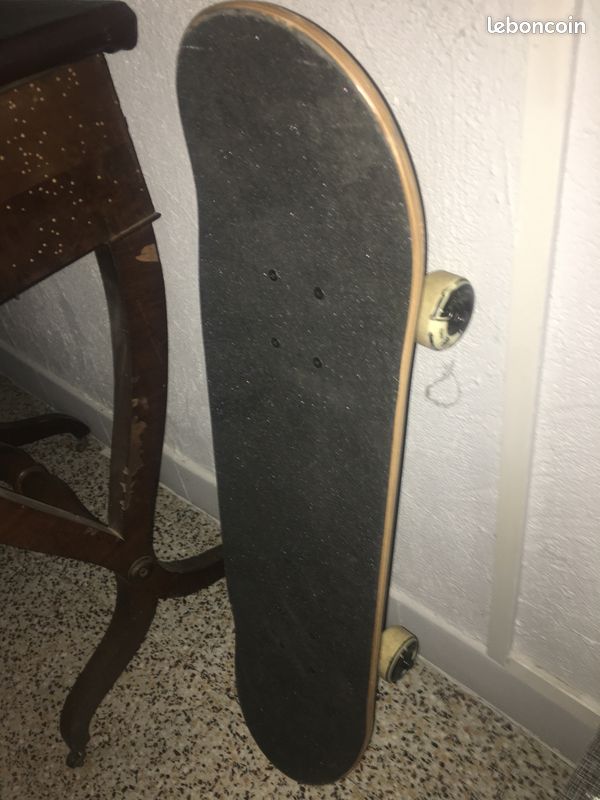 Skate board globe neuf (image 3)