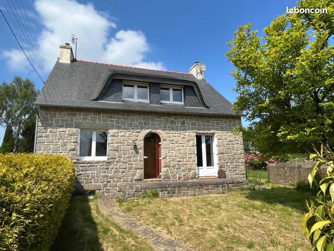 Maison 5 pièces 122 m² · à Lanrivain · 122 m² · 133 750 €