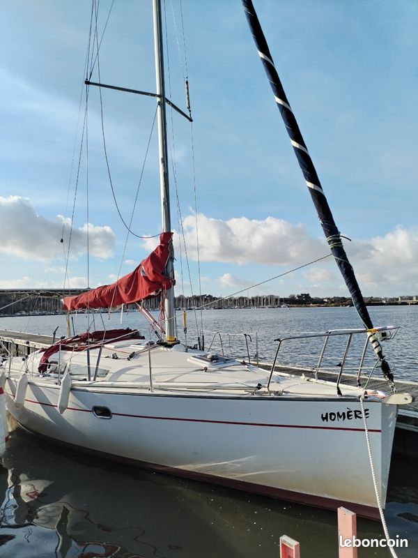 SUN ODYSSEY 32I (JEANNEAU) — View photo 1