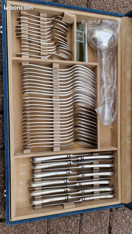 Ménagère de table Coffret CHARLES PRADEL (image 1)