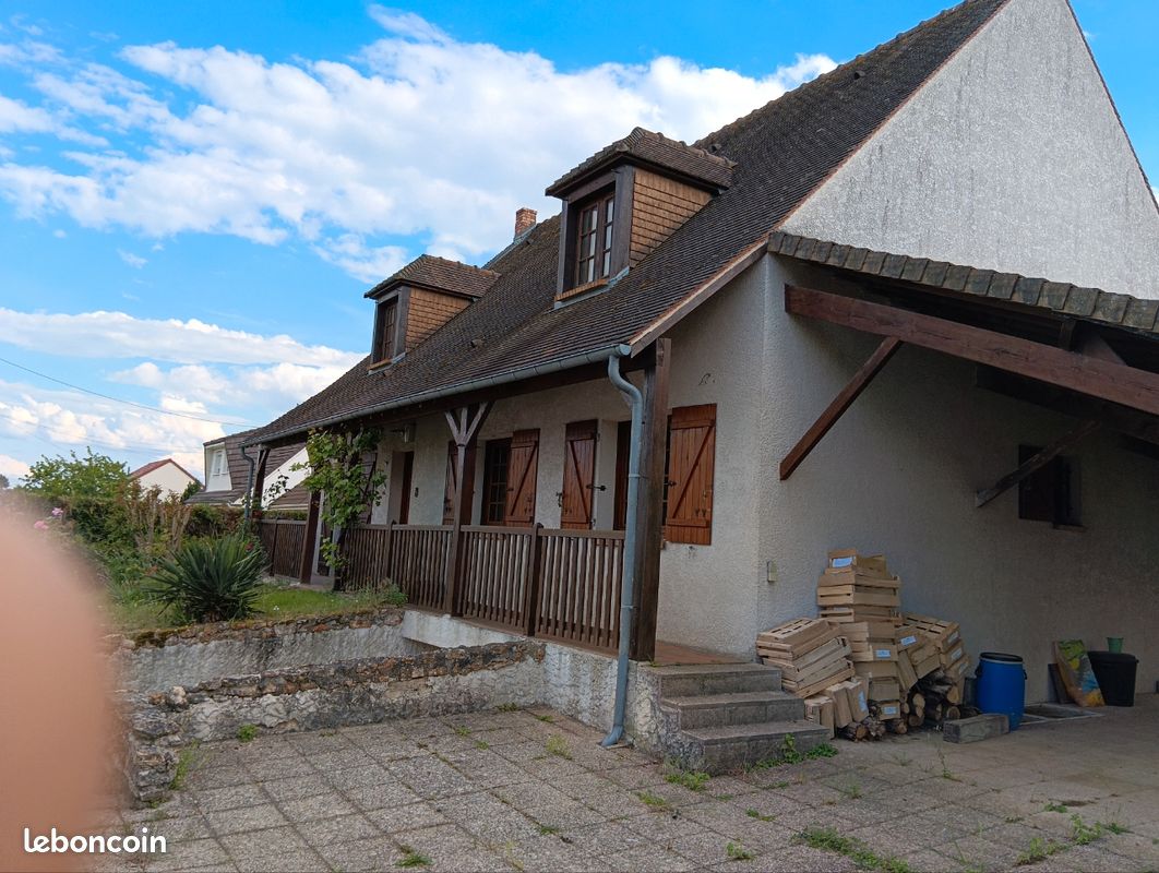 Maison 6 pièces 167 m² · à Rosny-sur-Seine · 167 m² · 280 000 €