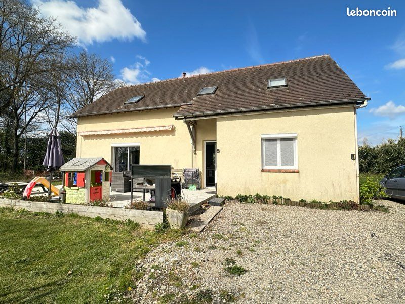 Maison 7 pièces 130 m² · au Thieulin · 130 m² · 170 000 €