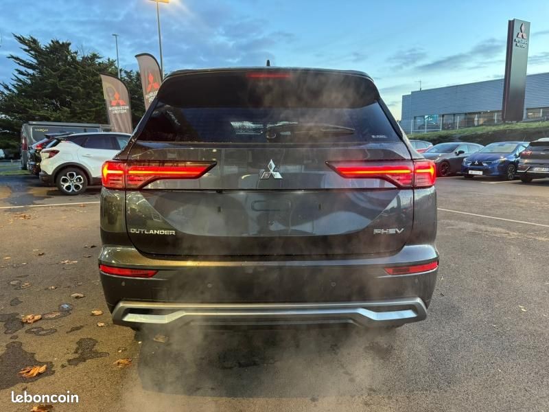 Mitsubishi Outlander 2.4 PHEV 306ch Intense 4WD (image 5)
