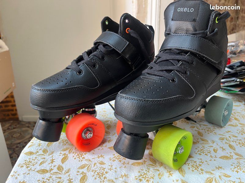 Patins à Roulettes Quad Ajustables – PVC/PP, 4 Roues, Pour Ados/débutants – Sans Enlever Les Chaussures
