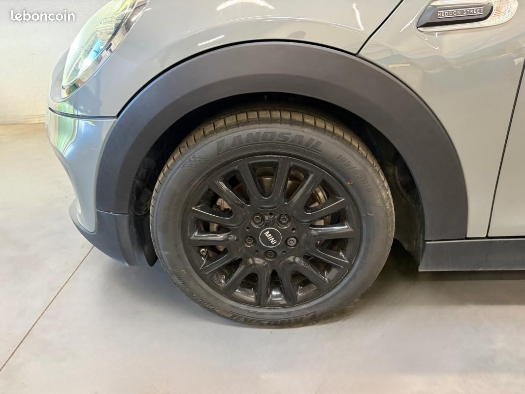 Mini Cooper 5 Portes One 102 ch BVA7 Finition Salt (image 13)