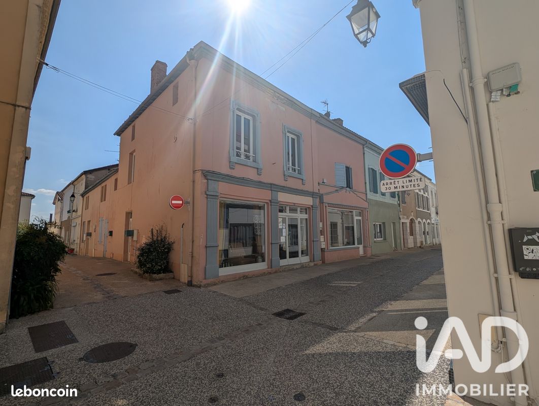 Immeuble 2 pièces 251 m² · à Montfort-en-Chalosse · 251 m² · 367 000 €