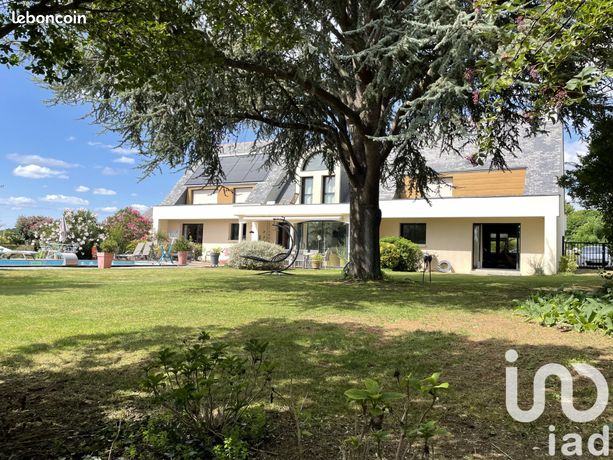 Maison 10 pièces 287 m²