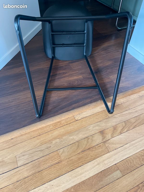 4 tabourets de bar noirs (image 6)