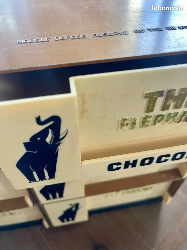 Meuble publicitaire à tiroirs The Elephant (image 3)