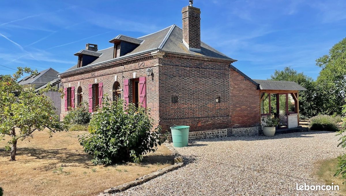 Maison 6 pièces 108 m² · à Faverolles-la-Campagne · 108 m² · 193 500 €