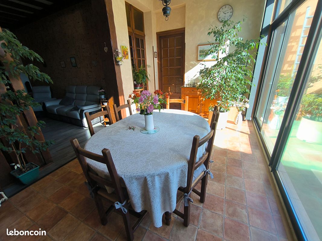 Maison 7 pièces 234 m² - Libourne 33500 (image principale 0)