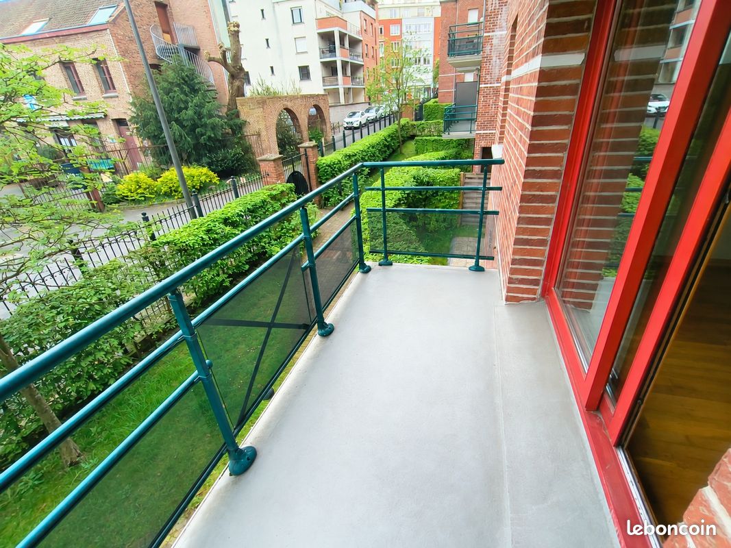 Appartement 2 pièces 42 m² · à Lille · 41,9 m² · 923 €/mois
