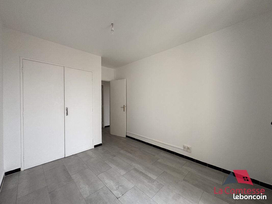 Appartement a louer aubagne - 3 pièce(s) - 63 m2 - Surfyn