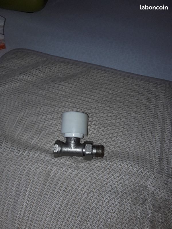 Robinet radiateur droit sar en 15/21 neuf (image 1)