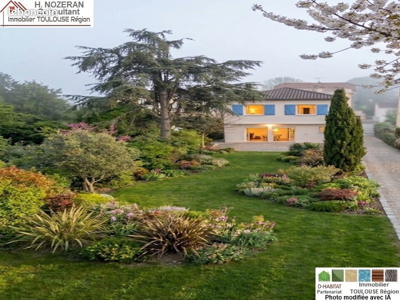 Maison 8 pièces 169 m² · à Toulouse · 169 m² · 579 000 €