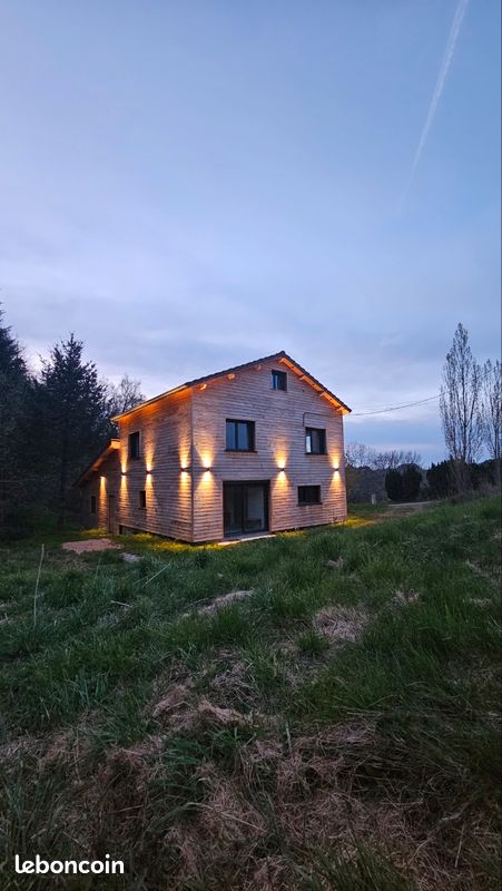 Maison 6 pièces 121 m² · à Belmont-de-la-Loire · 121 m² · 224 500 €