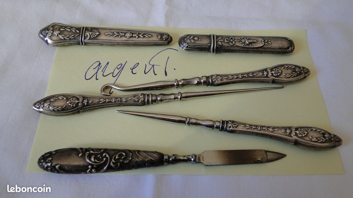 Ancien coffret écrin nécessaire à couture et autre , argent fourré , métal argenté , et autre - Collection
