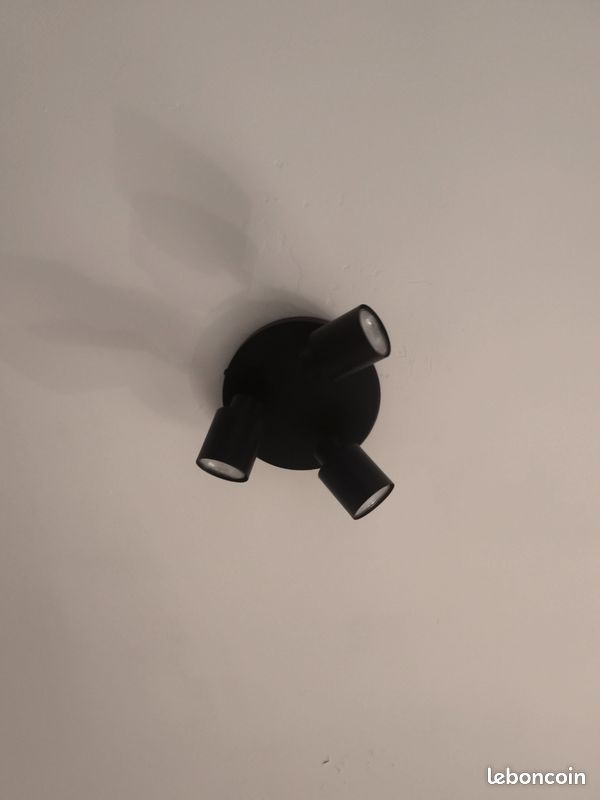 Plafonnier 3 spots (image 1)