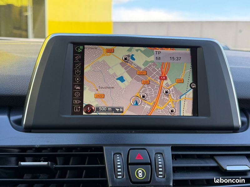BMW Série 2 Gran Tourer 216d 1.5 116 Business GPS Radar AR 7 places Régul (image 16)