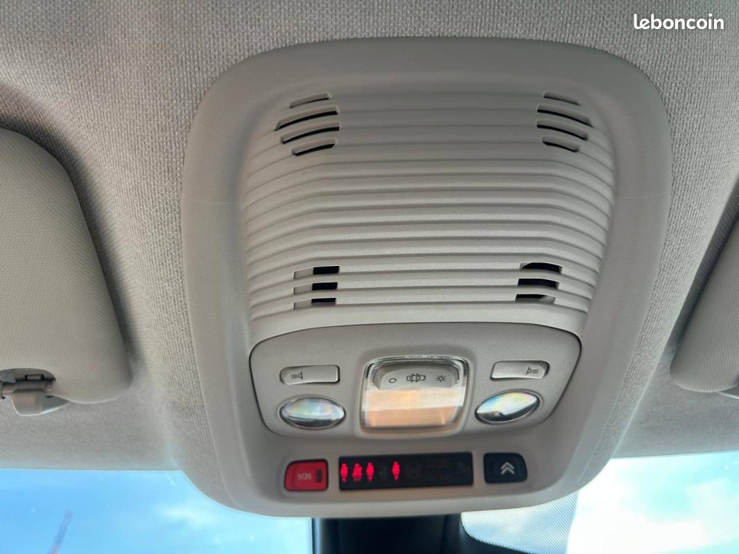 Citroën C3 Aircross BlueHDi 110 S&S BVM6 Feel Pack (image 26)