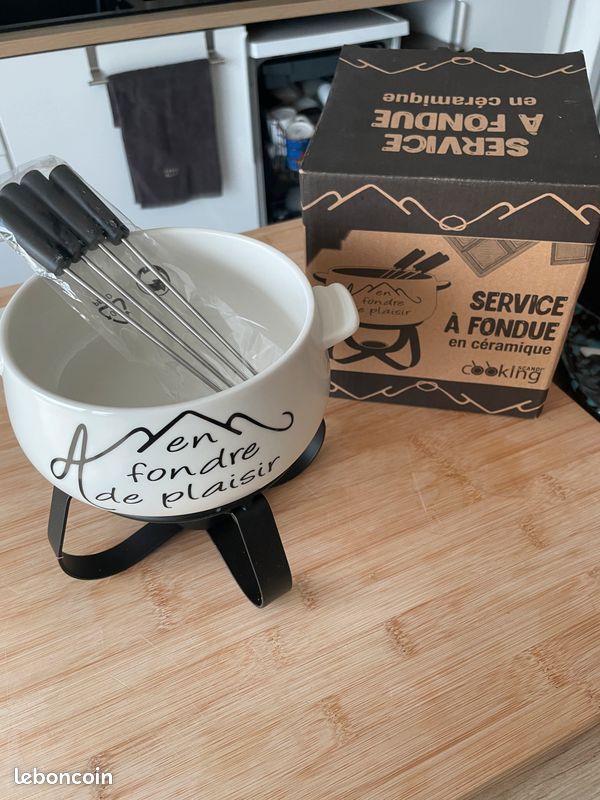 Service à fondue en céramique (image 1)