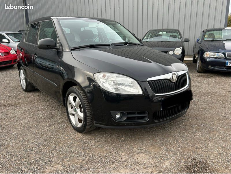 Skoda Fabia TDI 70ch Voitures
