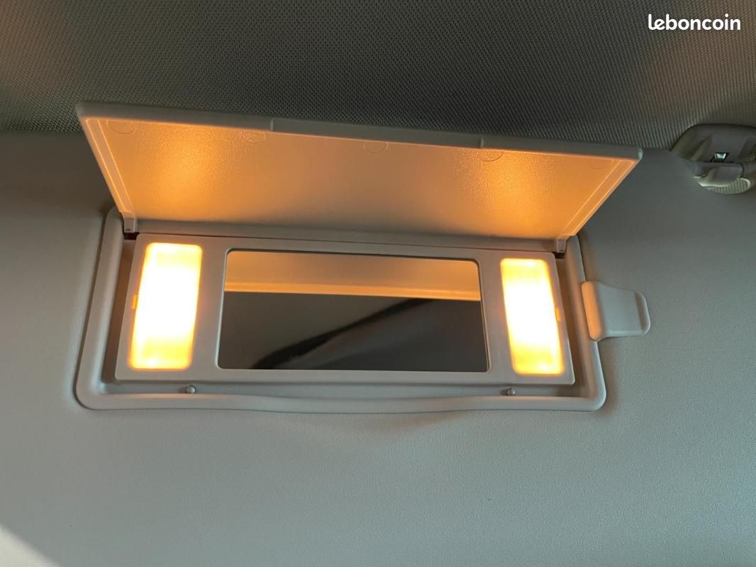Citroën ID BlueHDi 180 ch S&S EAT8 (image 46)
