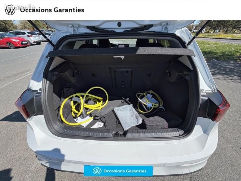 Volkswagen Golf 1.5 eHybrid 204ch VW Edition DSG6 (image 7)