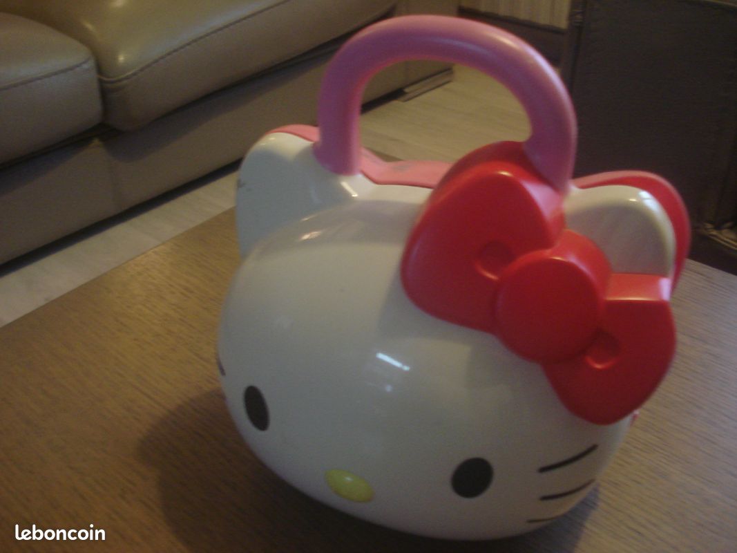 Boîte Hello Kitty Disco Roller avec de nombreux accessoires (image 3)