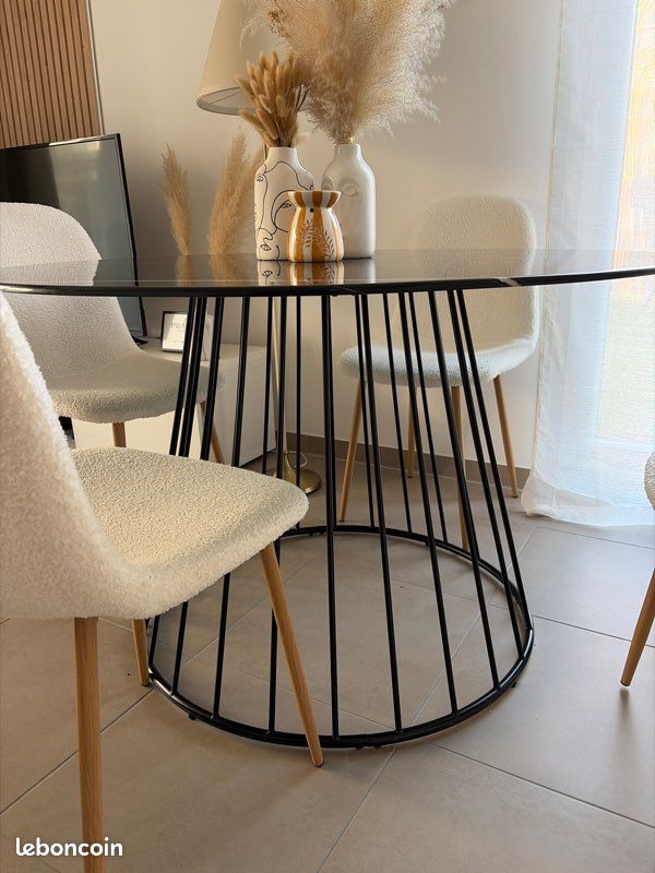 Table à manger imitation marbre (image 3)