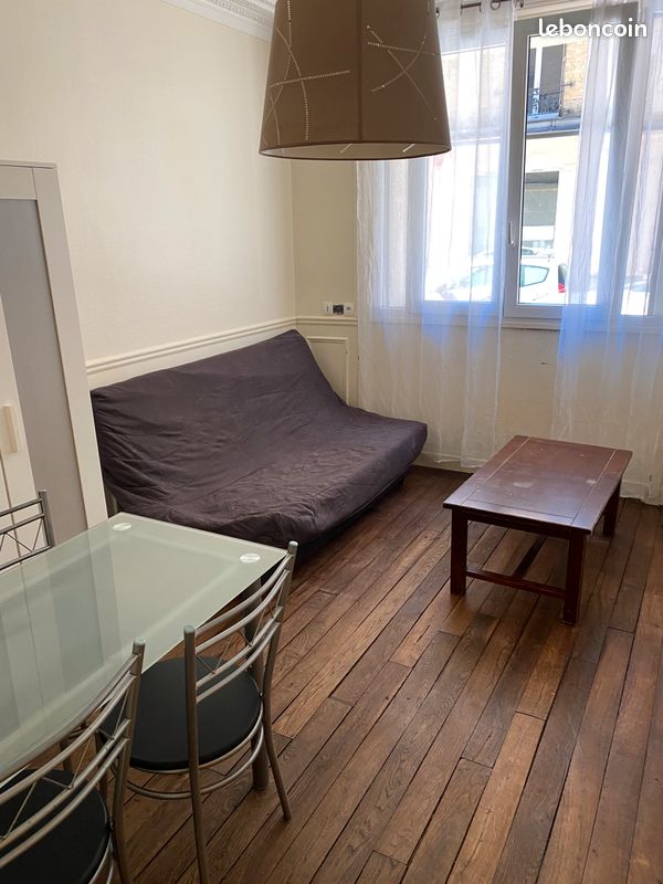 Appartement 2 pièces 37 m² · à Paris · 37 m² · 330 000 €
