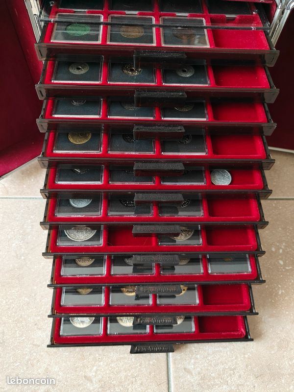 Coffret 172 Monnaies Françaises 1789/2001 (image 1)
