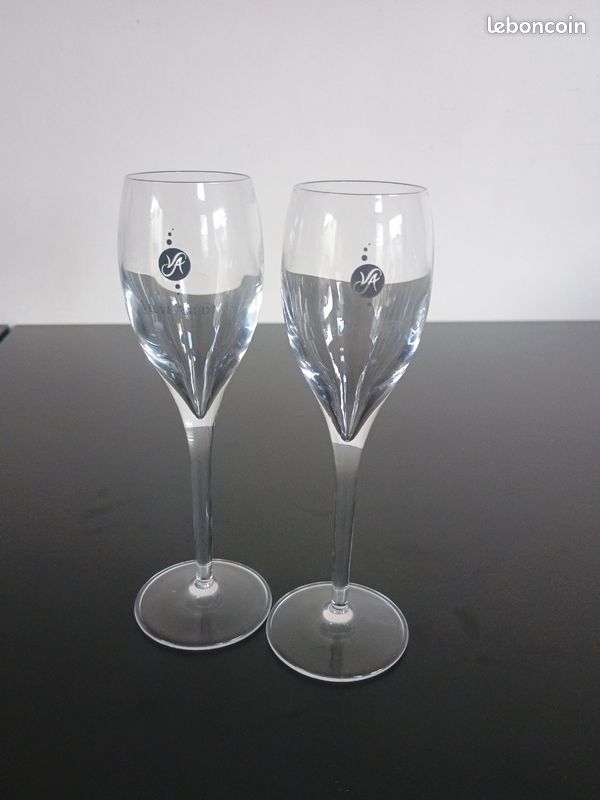 15 flûtes a champagne (image 2)
