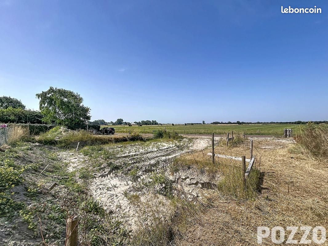 Terrain 613 m² · à Blainville-sur-Mer · 89 500 €